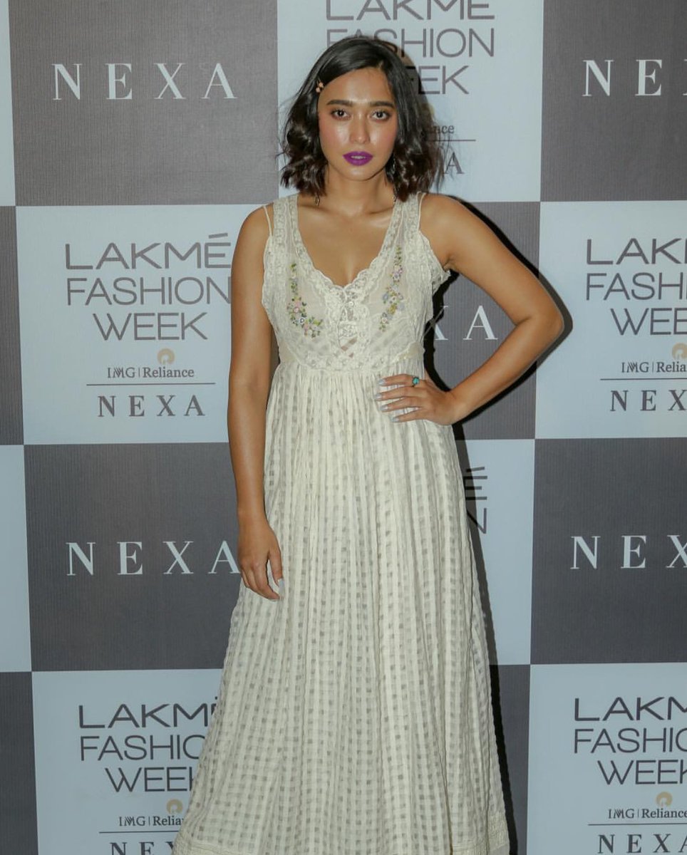 WeddingTimesTOI's tweet photo. Spotted on #LFWDay2: Some of our favourite cover girls @yamigautam , @hegdepooja , #SayaniGupta and @SaiyamiKher pose for shutterbugs at @LakmeFashionWk .
.
.
.
#lfw #allinclusiveatlfw #5daysoffashion #lfwsr19 @ILoveLakme @NexaExperience #LFWDay2 #allInclusiveatLFW https://t.co/Q28m8WjpEH