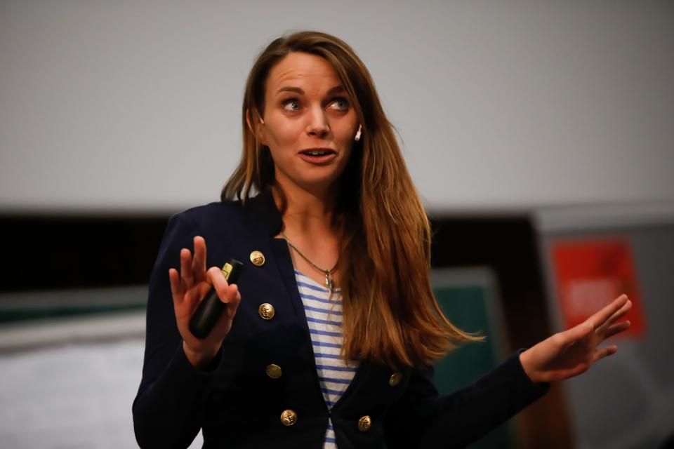 Auf der Seite von <a href="/ideenexpo/">IdeenExpo</a> könnt ihr euch nochmal die Beiträge vom Science Slam bei der #ndwgoe anschauen. Und ihr könnt dort auch für eure Favoriten voten: ideenexpo.de/science-slam-v… Der Gewinner/die Gewinner hat so die Chance auf ein Ticket für die Lucky Loser Runde.