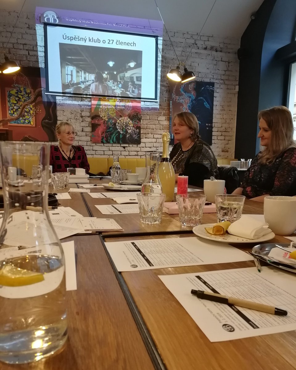 Networkuj's tweet photo. Speciální setkání #BforB k novému roku právě teď.
There is special #b4b meetup right now. 

#networking #businessnetworking #obchodnisnidane #businessbreakfast #networkuj https://t.co/KJPmU5ndBq