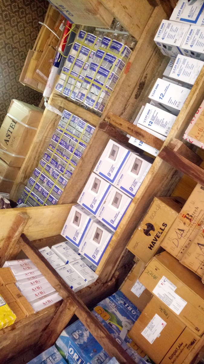 Okeja4's tweet photo. We deals on all kinds of ur house and home ELECTRICAL materials in Gudu market here in Abuja Nigeria call us on 07060681062,07010221349,08065690535..QUALITY IS OUR TRADEMARK.#TheBusinessThread https://t.co/cOwKzyhcEp