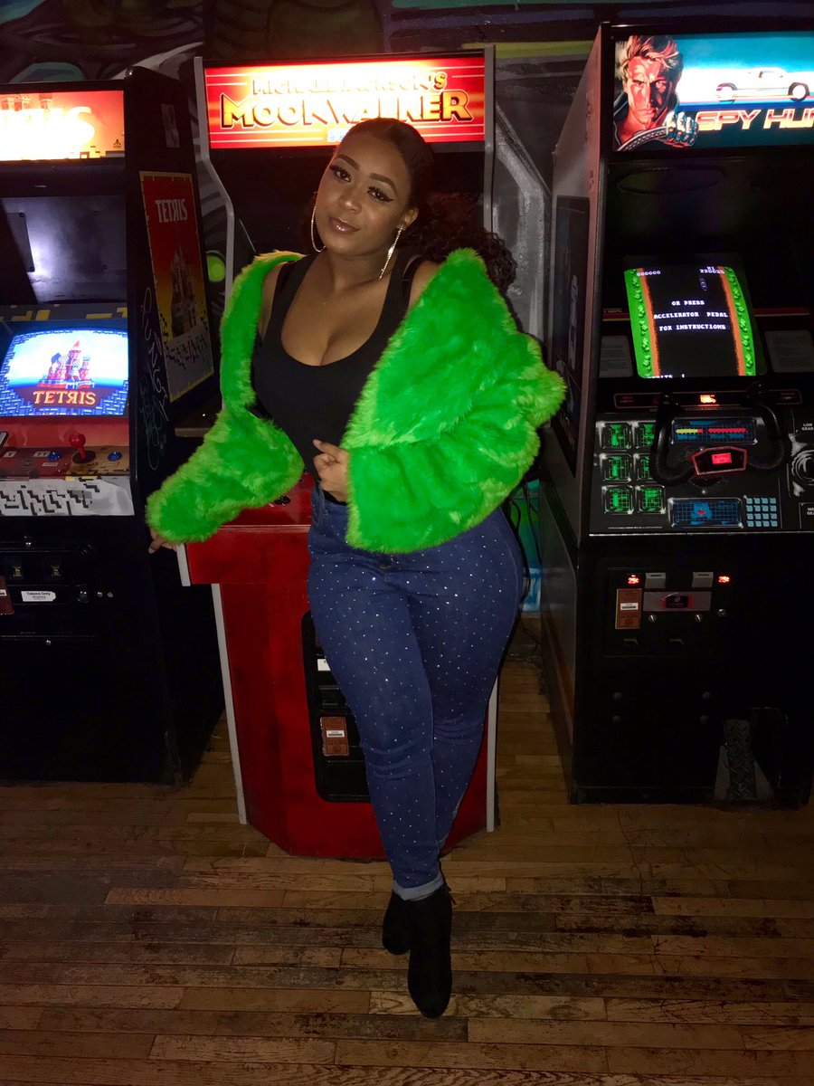 PrettyRiot's tweet image. 🐍🐍🐍