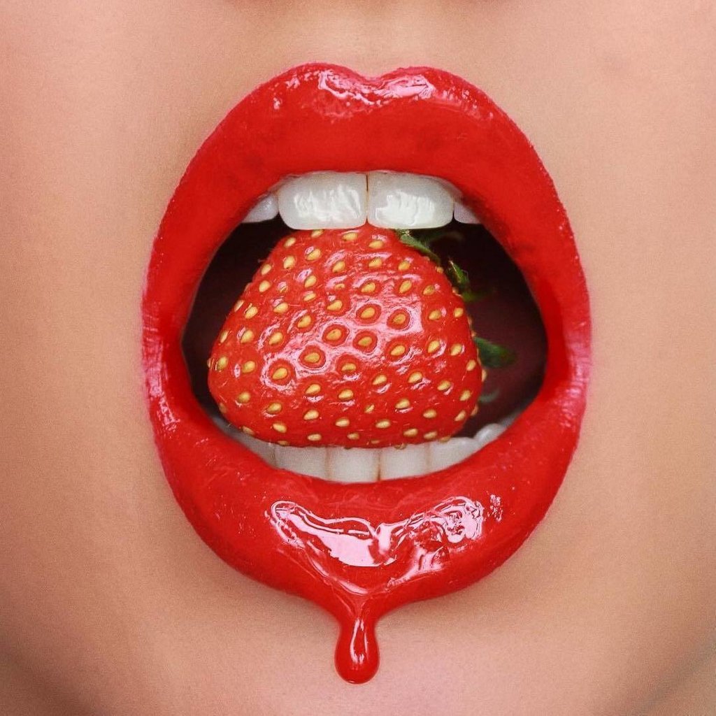 LetitBe_Beauty's tweet photo. Berry sweet ❤️ @minniemcgee in @limecrimemakeup TANGY CHERRY #WetCherry Gloss 🍒

#LimeCrime #LC #limecrimelipstick #velvetines #liquidmatte #limecrimevelvetines
#letitbebeauty #beautyproducts #beauty #cosmetics https://t.co/q79lyaKs34