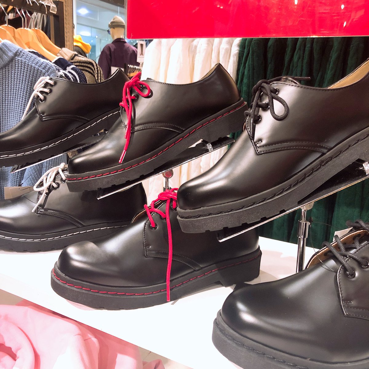 Wegoイオンモール盛岡南店 New Item 3ホールシューズ 価格 3990 税 ついにメンズにも 3ホールシューズが 入荷しました 種類も豊富でどんなコーデにも合わせやすいシンプルな デザインとなっております Wego 盛岡南 3ホール Wegoイオンモール盛岡南店 New Item 3ホールシューズ 価格 3990 税 ついにメンズにも 3ホールシューズが 入荷しました 種類も豊富でどんなコーデにも合わせやすいシンプルな デザインとなっております Wego 盛岡南 3ホール