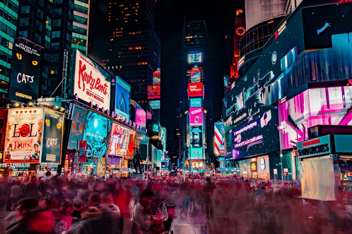 InspireToud's tweet photo. Which is the easiest way to get to consumers? Through advertising. You just have to find that great message that inspires the consumer and positions your brand in his mind for a long time. https://t.co/3P6dwNp0tD