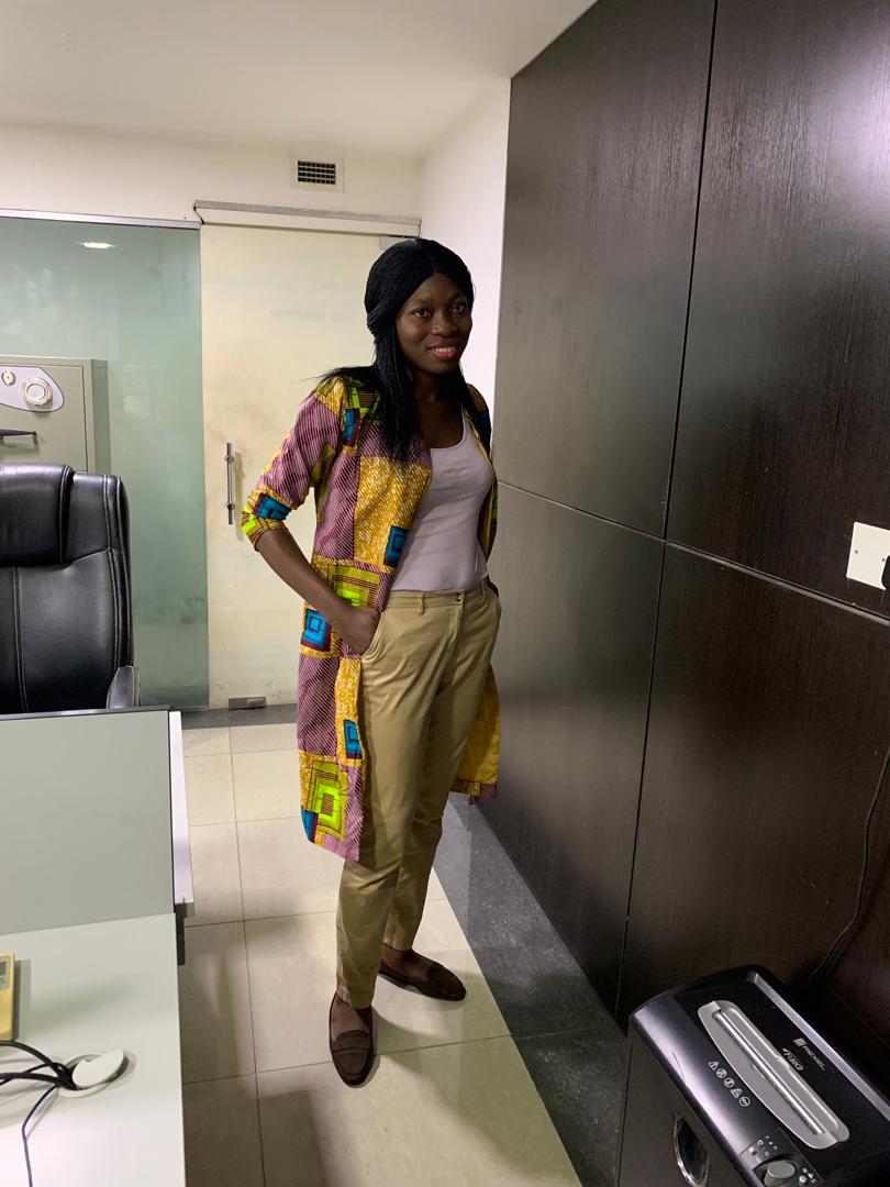 Aadetola_'s tweet image. Fav❤ @ireteeh thanks for always hun😍

Ankara jacket #jewelbytola 
Kindly follow us on Instagram @jewelbytola