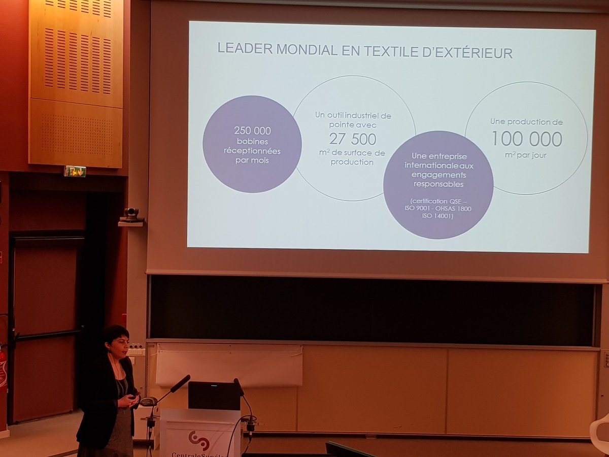ClubTechnopole's tweet image. [#InnoDesign]
Début de la conférence animée par Mélanie Bernard #dickson
Le design textile bien plus qu&apos;un tissus !
@InnodesignEC