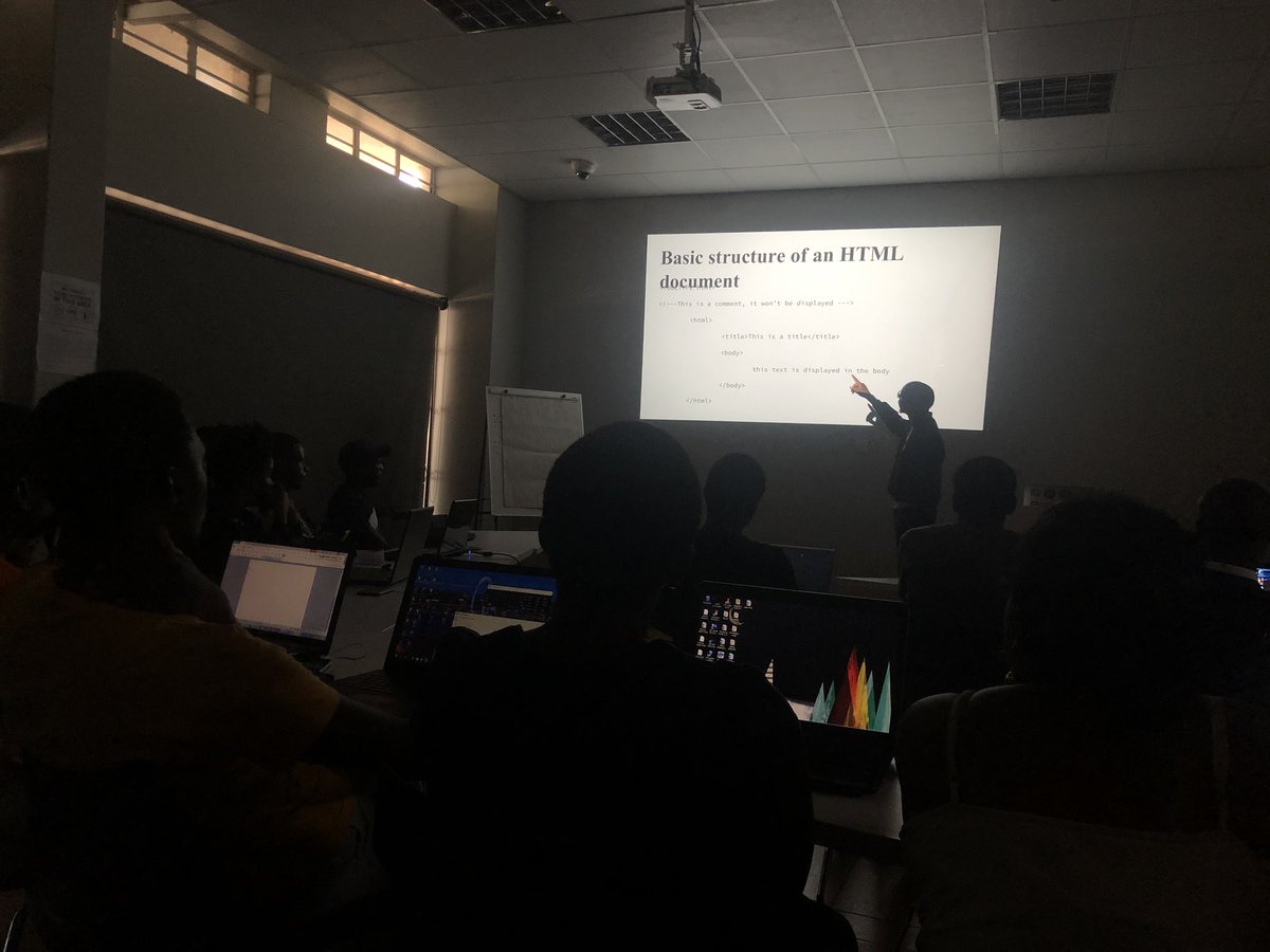 startup_zim's tweet photo. Still on HTML 
#jsworkshop https://t.co/tDSUQpfvRc