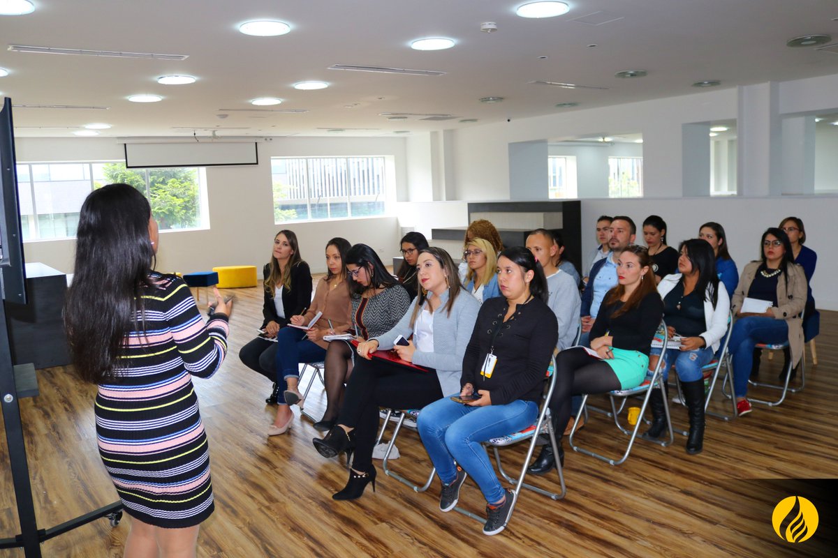 BelaVenko's tweet photo. El pasado viernes 25 de enero, se realizó la capacitación ¿Lo que usted debe saber de la UGPP? el equipo jurídico se actualizó sobre los diferentes procesos que cursan en la @UGPP_Colombia proceso de determinación, proceso sancionatorio y proceso de cobro #BelaVenko #Abogados https://t.co/hfxGWMh1eR