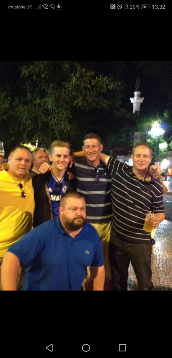 MBimson's tweet photo. @CarabaoUK @Carabao_Cup @ChelseaFC @ManCity We found a Andre schirle lookalike away at Lisbon. Champions league 2014. https://t.co/xYqTg9pL3Z