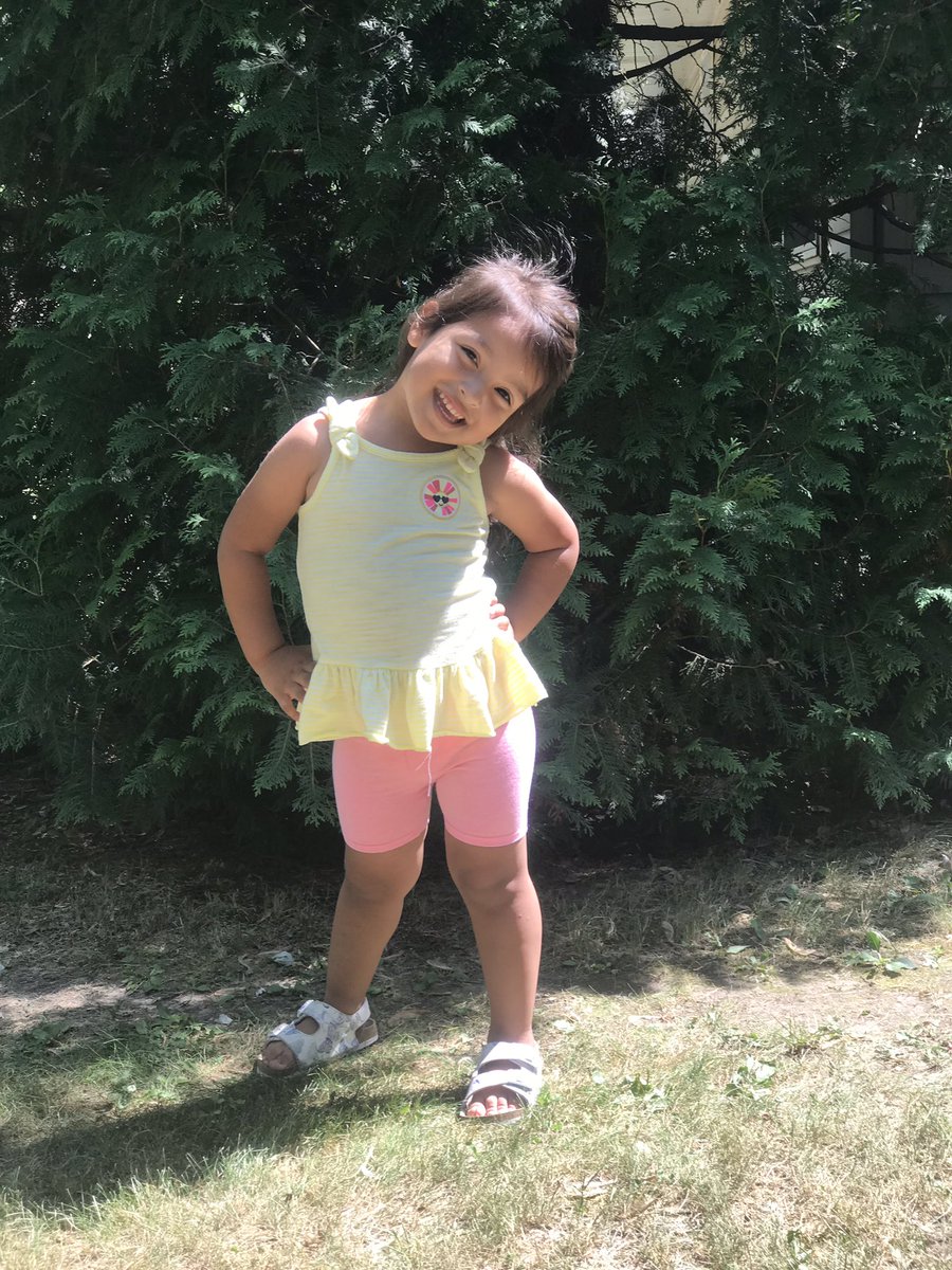 Krangel_10's tweet photo. Such a princess 👑 my girl is so beautiful ☺️💛 #AlmostFour 😢 #BirthdayMonth https://t.co/0q0Z8QvcOf