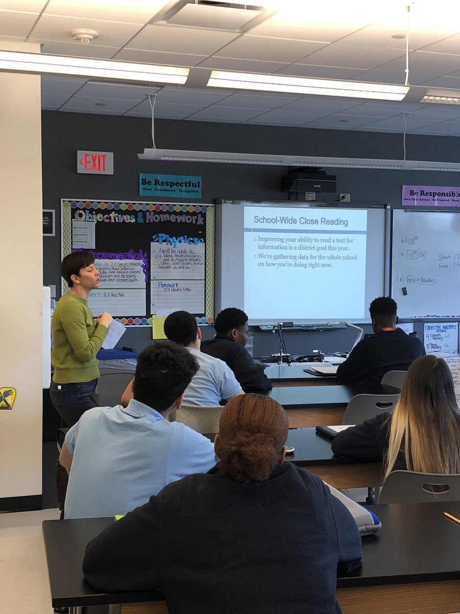 PathwaysAcad's tweet photo. School-wide close reading day! @HartfordSuper @Hartford_Public #closereading #buildingreaders #pathwaysfamily https://t.co/rA3pnuxY4Q
