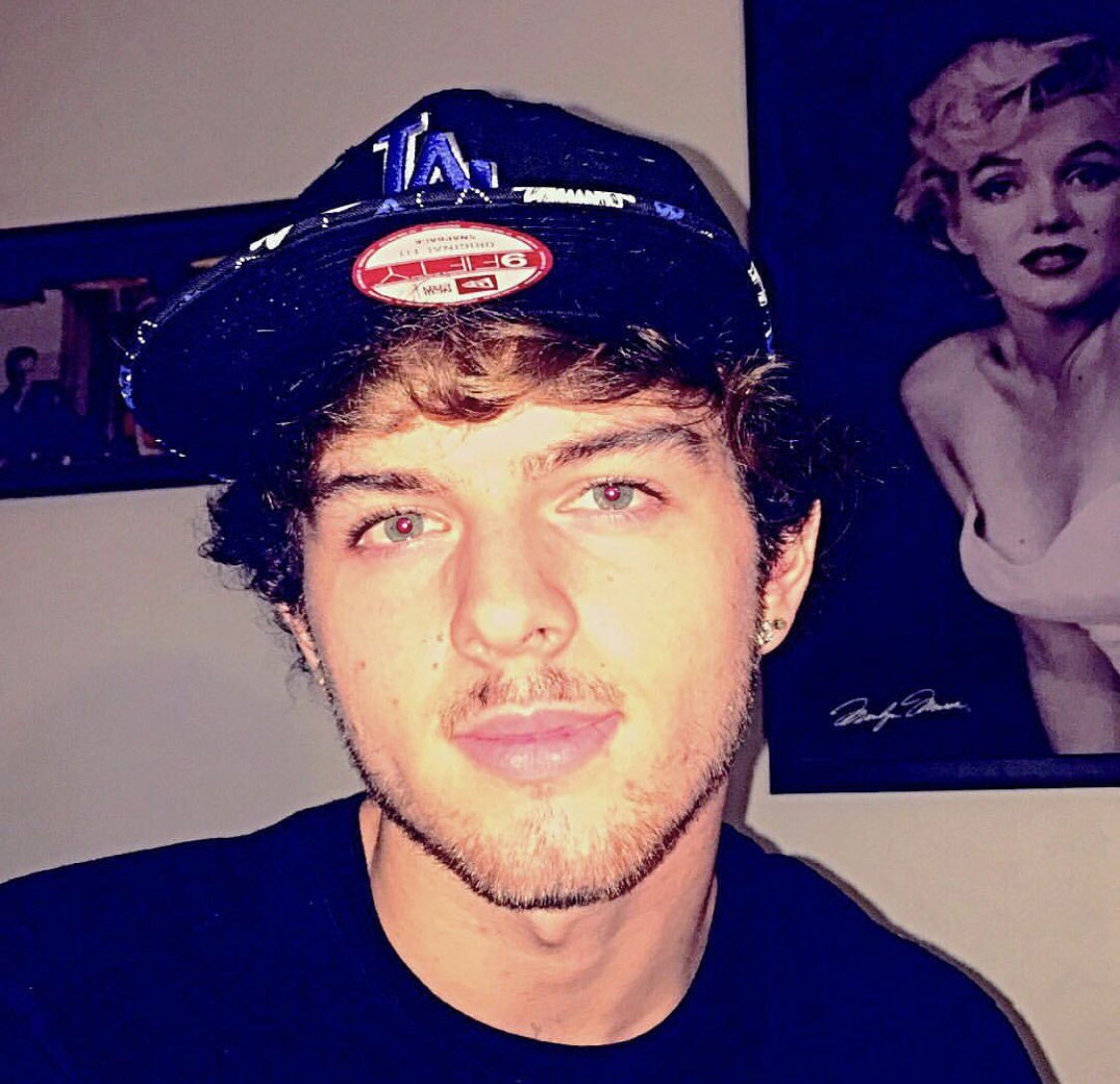 BraxtonKeele's tweet photo. @laurene909 https://t.co/pKBxdYseWI
