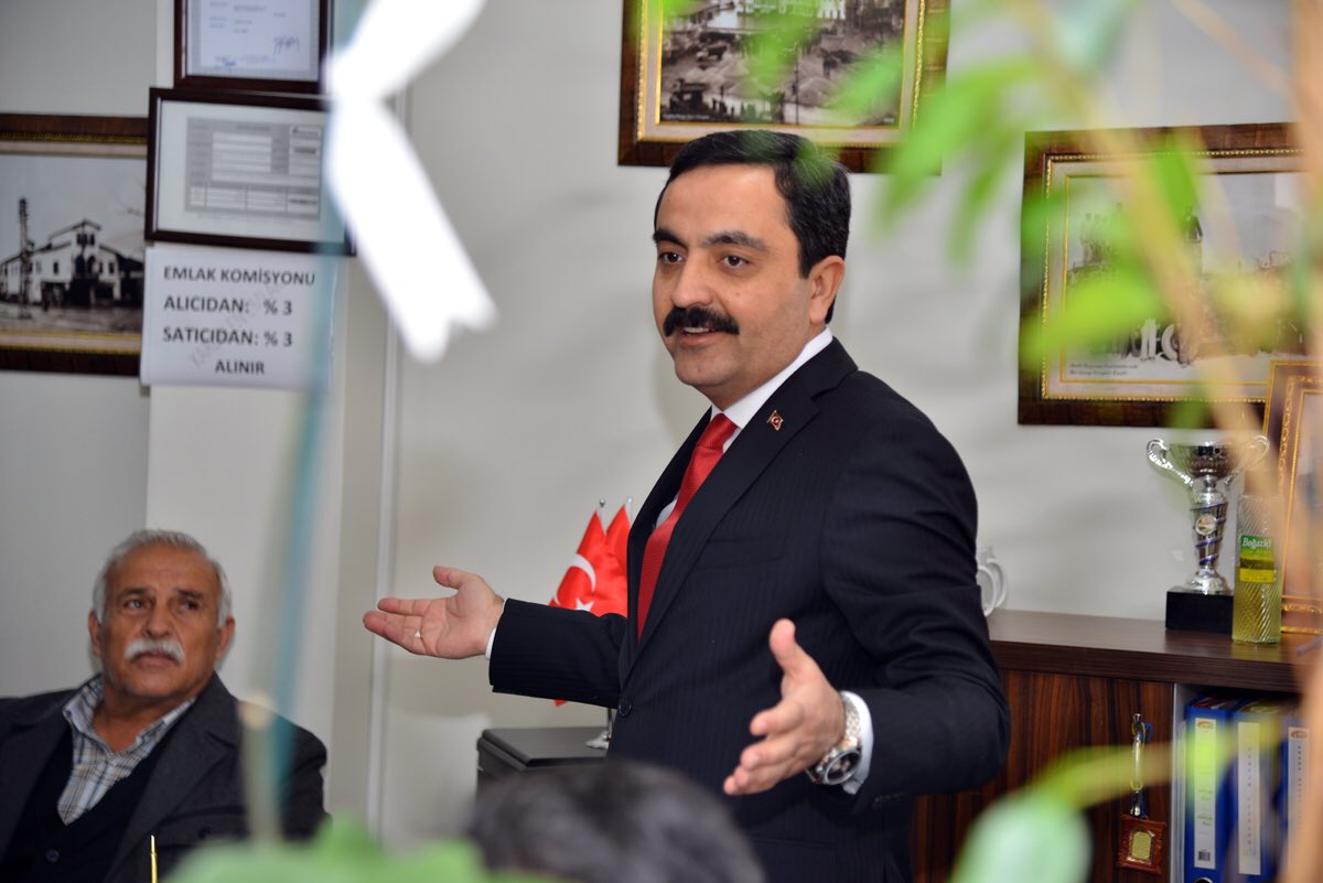 yasarbahceci's tweet photo. Sıdıklı Köyleri Yardımlaşma ve Dayanışma Derneğini ziyaretimizde Şehrimizin yeni vizyonunu konuştuk, bu sıcak ve samimi ağırlamadan dolayı çok teşekkür ediyorum https://t.co/iVSYhQwRQp