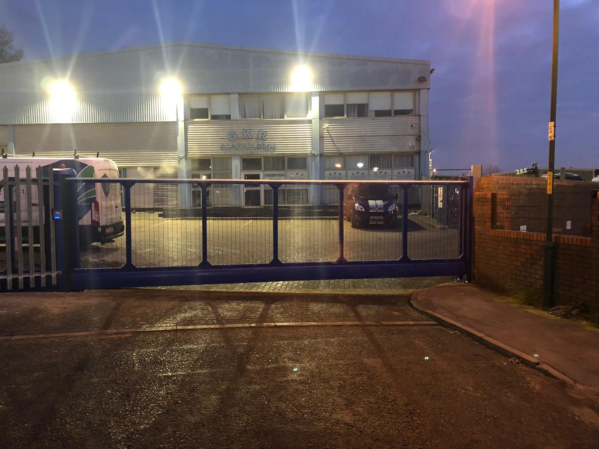 Another site secure!

Check out our latest sliding gate project featuring 7.5m cantilever slider with GSM Intercoms &amp; keypads