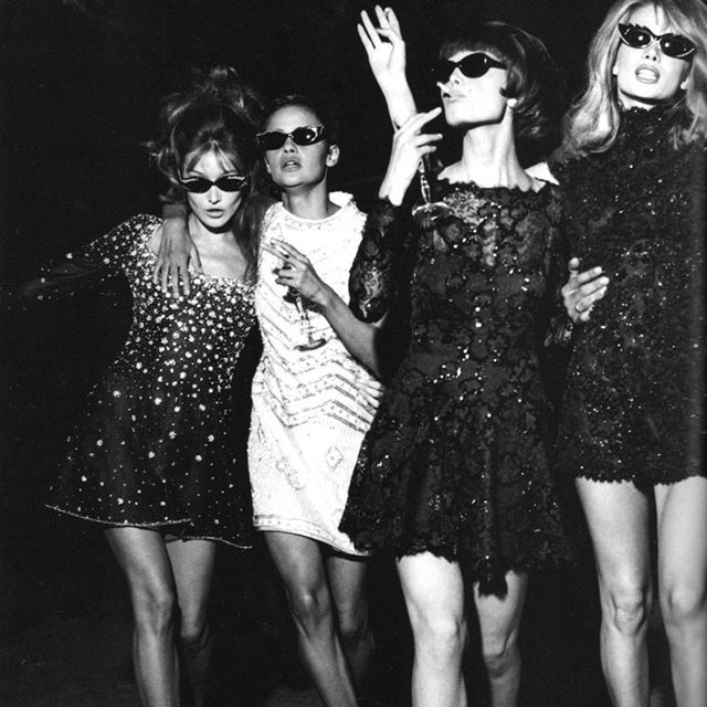 Fridays are for ... #GirlsNights 🎶🌟 | Join us from 5pm in #TheDrift | DJs from 5 ➡ Food ➡ Cocktails ➡ Good Vibes 🎊 | #JerseyCI #FridayFeeling
.
.
.
.
.
.
.
.
.
.
.
.
.
.
#party #music #nightlife #clubbing #dance #weekend #jerseyci #theislandbreak… bit.ly/2WtLIu5