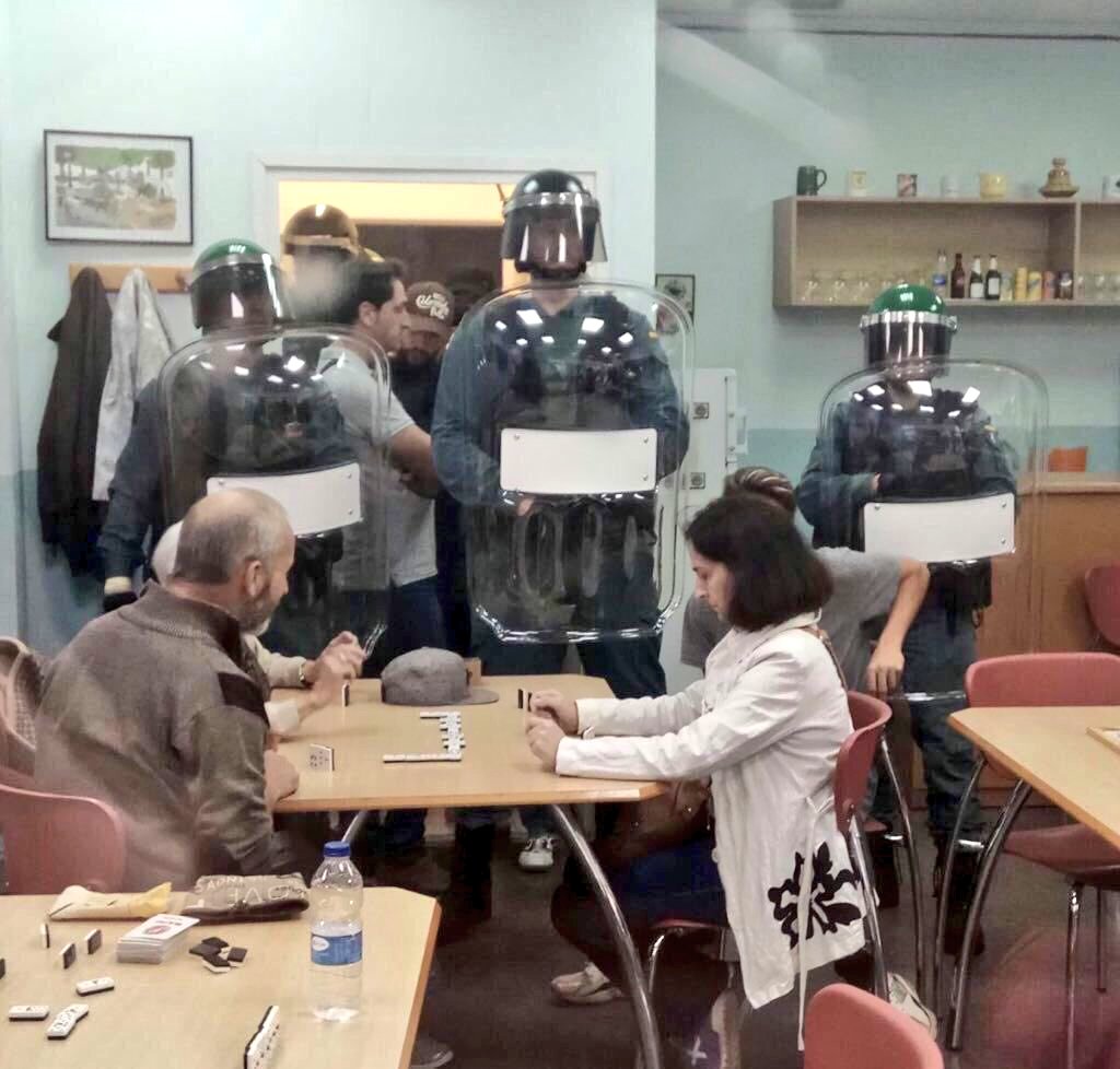 sergi_novo's tweet image. Imatges que parlen per si soles. #ThisIsTheRealSpain