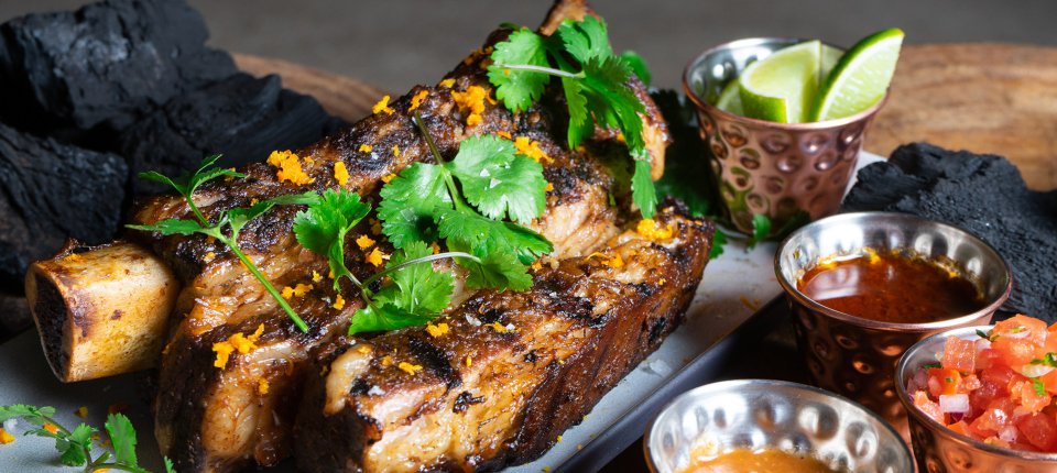 #Santita irrumpe en la capital española para dejar huella y posicionarse como el restaurante mexicano que ofrece un punto diferenciador: la cocina al carbón bit.ly/MexicanoAlCarb… #mexicanfood