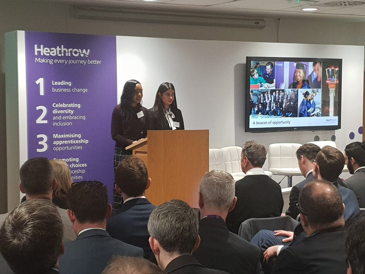 Our wonderful colleagues Karis and Aman co-hosted yesterday's Skills Taskforce Response Meeting, alongside Heathrow CEO, John Holland-Kaye and Chair of Heathrow Skills Taskforce, Lord Blunkett!
The responses were complete with inspiration!✈
#heathrowskillstaskforce @yourHeathrow