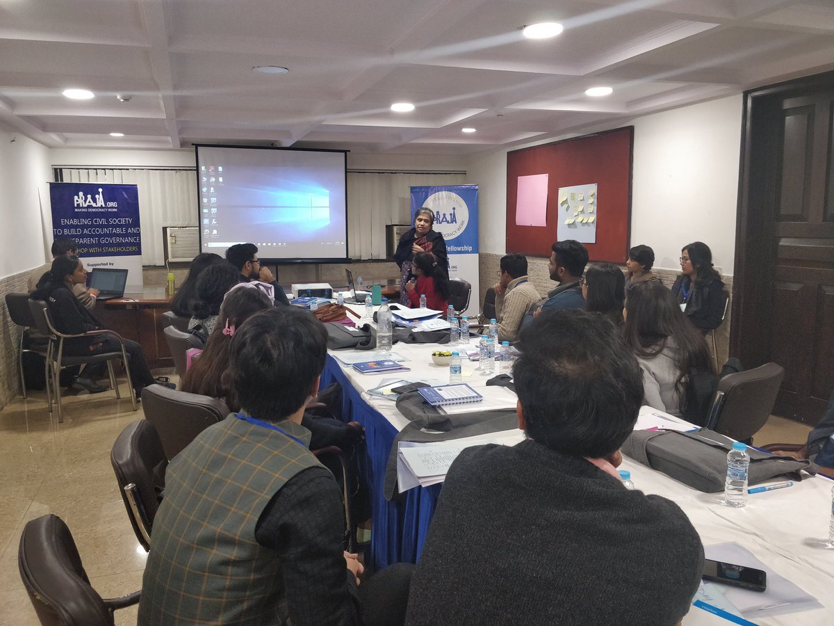 At the induction for the first Delhi cohort of the @prajafoundation elected representative fellowship. So exciting to see so many young people engaged with local government! #urbangovernance @FNFSouthAsia @EU_in_India