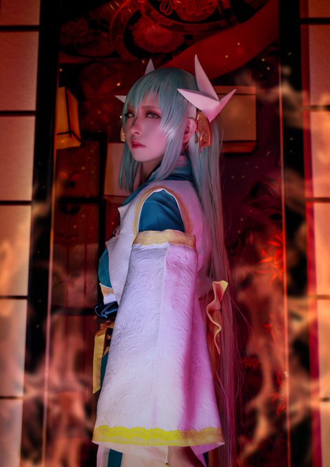 コスプレイヤーすみれおじさん(紫花菫)のTwitter画像4