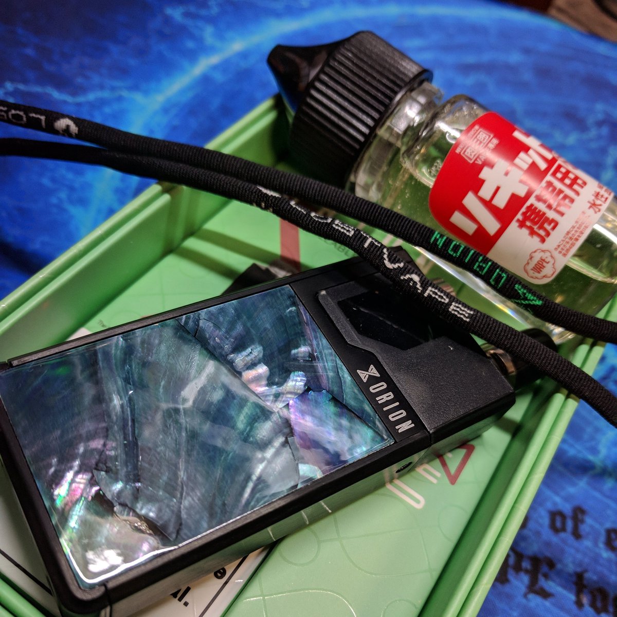 1970au_vape's tweet photo. ネックストラップまでついてる
依存症まっしぐらかよ(個人差があります
#lostvape #orion #dnago https://t.co/NFO5f1Xp40