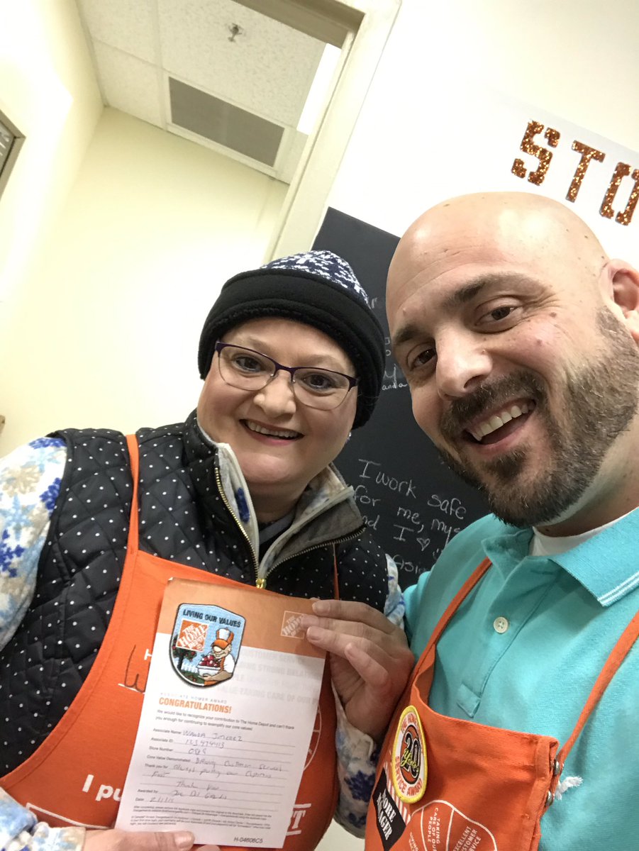joeydel947's tweet image. Wanda!! 3 Comments in the Voc yesterday !!! amazing thank you for all you do #Drivingservice !  @wilkie_cindy  @GinaMann123 @nyyroro