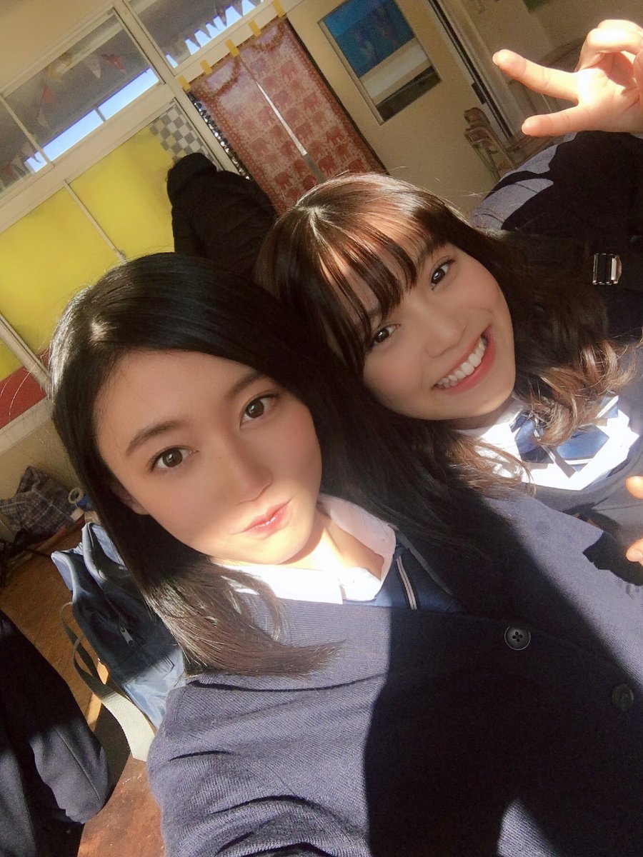 raspberry_ange's tweet photo. 足立佳奈さんの新曲『ウタコク 』
に出演させていただきました💖

“今日好き”×ソフトバンクさんのCMです🎊😍

ぜひ見てください💕

今日好きコラボCM
「ウタコク」篇　
https://t.co/BW7vbZGRYE

今日好きコラボCM
「ウタコク 電車」篇
https://t.co/Ht6pzZazHq

恋愛って難しいなぁ😂😂 https://t.co/LulncnSHaB