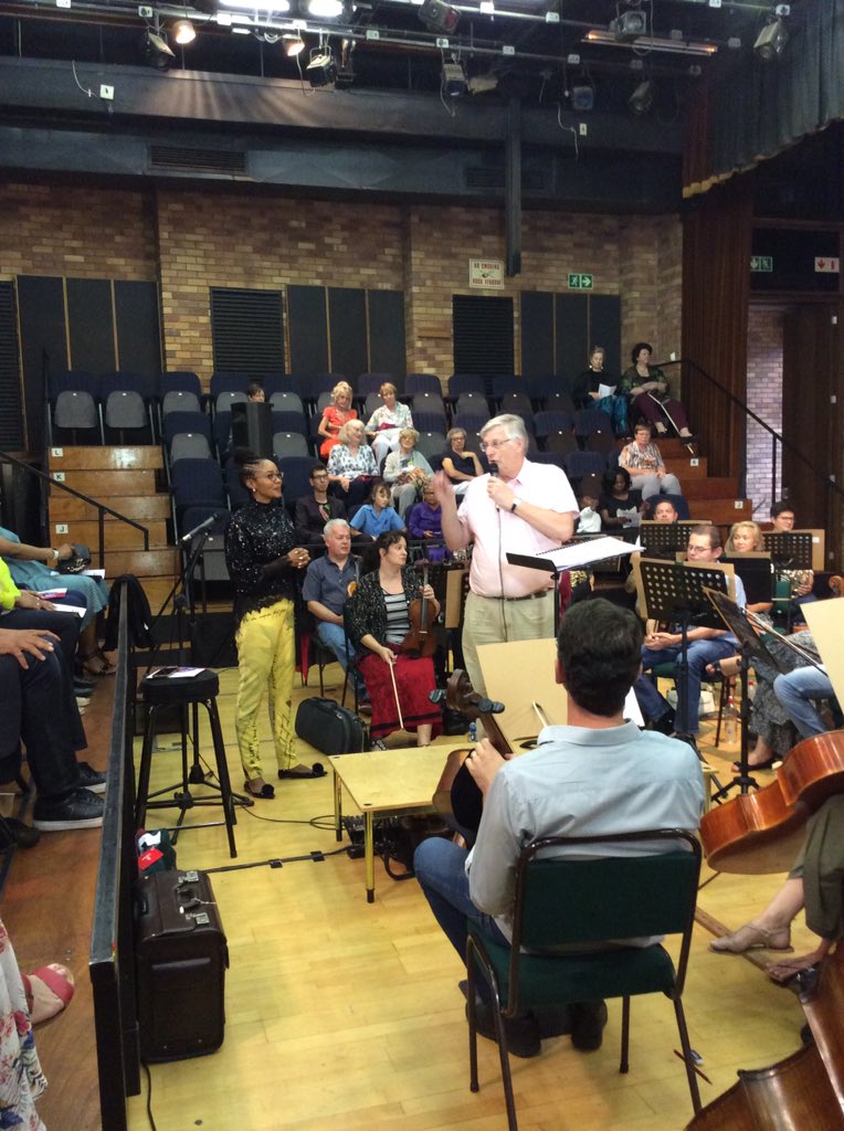 <a href="/Azania_/">Azania Daniele</a> is our first conductor, her piece is Graze in the Grass by <a href="/hughmasekela/">#HUGHMASEKELAHERITAGEFOUNDATION</a>. 
#JIMF2019
#artMOVESme
#ConductingBusiness