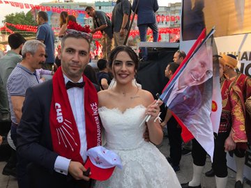 incenerede's tweet photo. Bizi bu güzellik ve sevgi kurtaracak. https://t.co/ZeP5hmJOGV