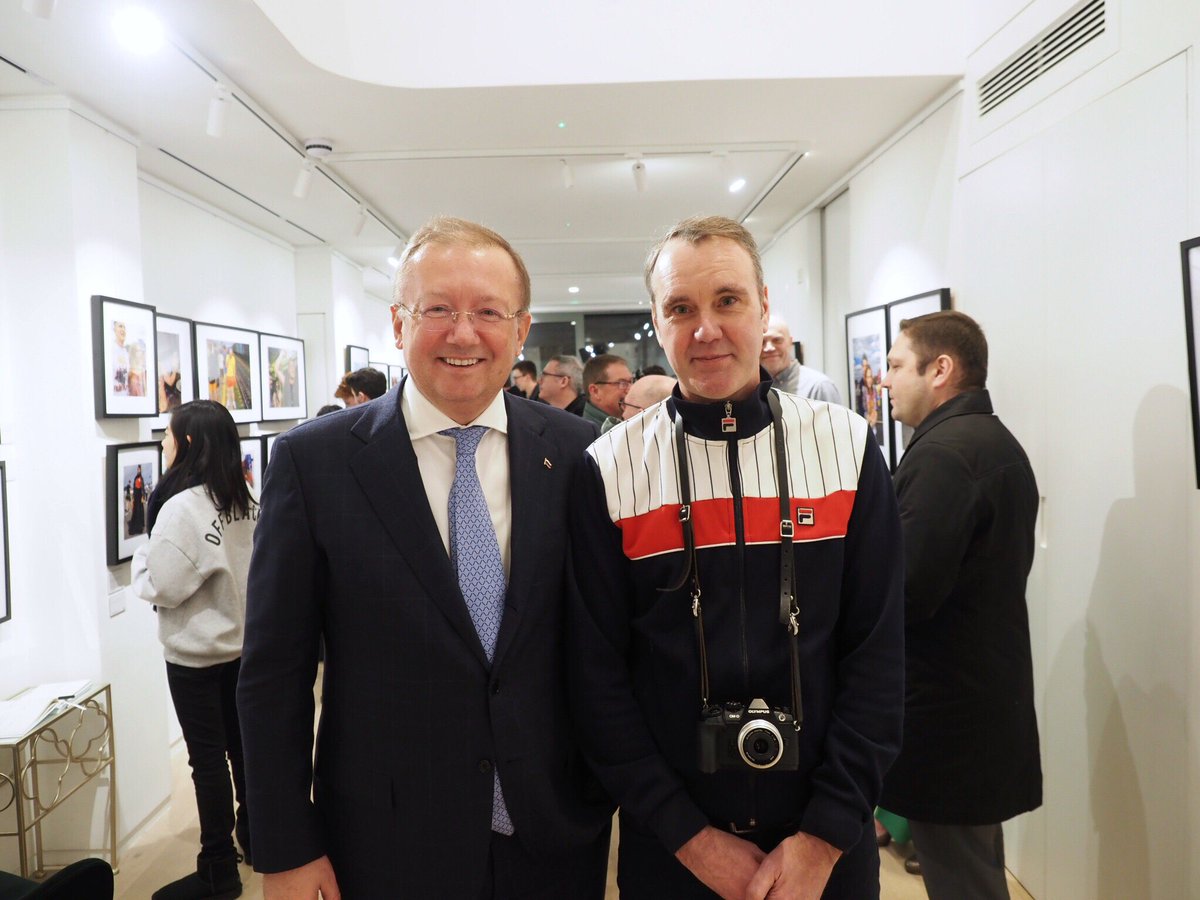 Thanks to everyone who braved the cold ❄️ (Russian guests didn’t think it cold) to attend the exhibition launch <a href="/afternyneart/">After Nyne Gallery</a> honoured to have <a href="/Amb_Yakovenko/">Alexander Yakovenko</a> stop by 🇷🇺
