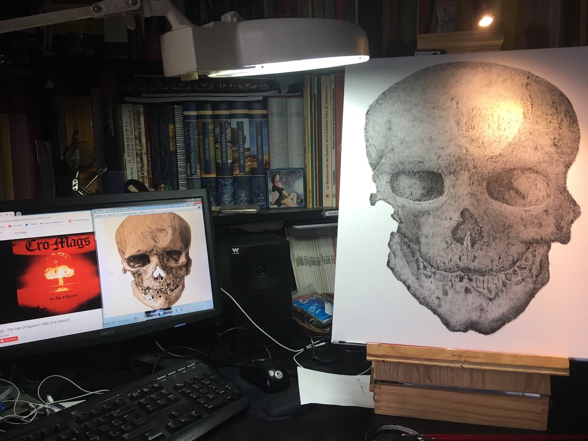 Work in process.... y con música ambiental acorde!! ¡Otra arqueologia es posible!