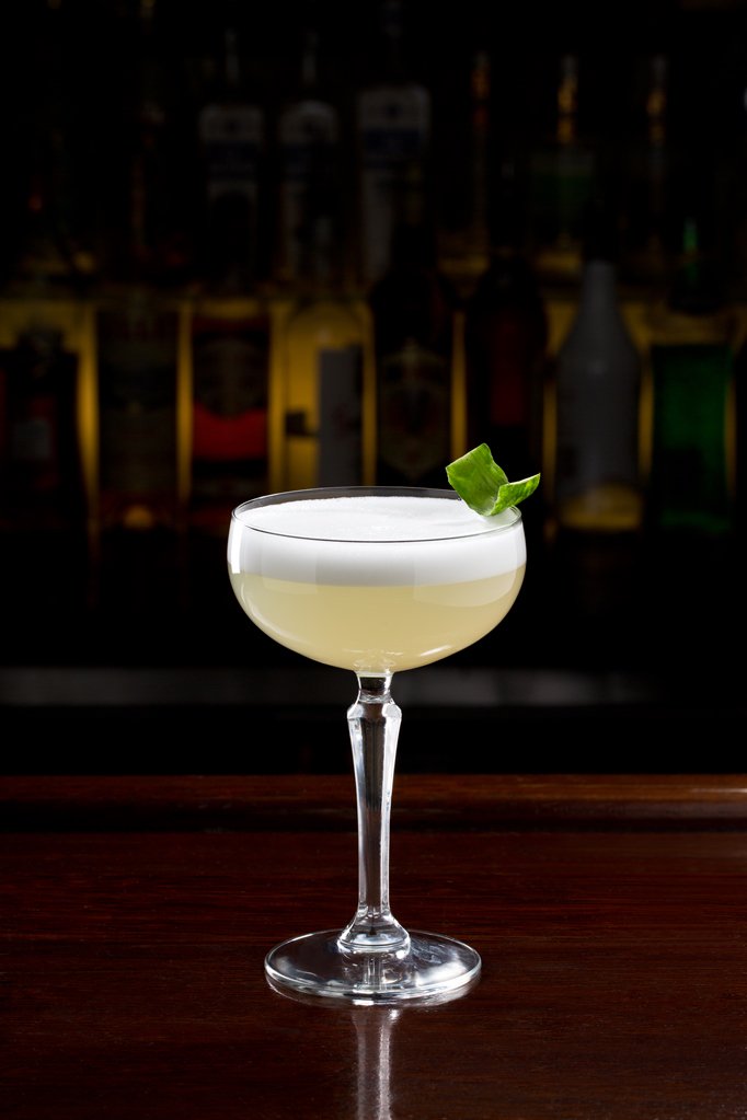 PerutravelsBlog's tweet photo. Tomorrow we celebrate the National Day of the #PiscoSour and we propose the 'Route of the Pisco Sour' in which to taste the best creations of the flag cocktail🍸🇵🇪 We last year almost managed to reach the fifth pisco 😅 Dare! https://t.co/8UXP4Fvo2Q #PiscoisPeru #Pisco https://t.co/KtzoBgEPdO