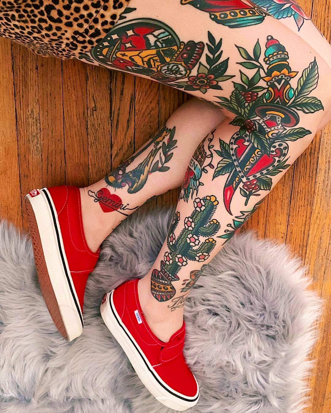 Traditional Leg Tattoos Dedication Tattoo | Beautiful Japanese Floral