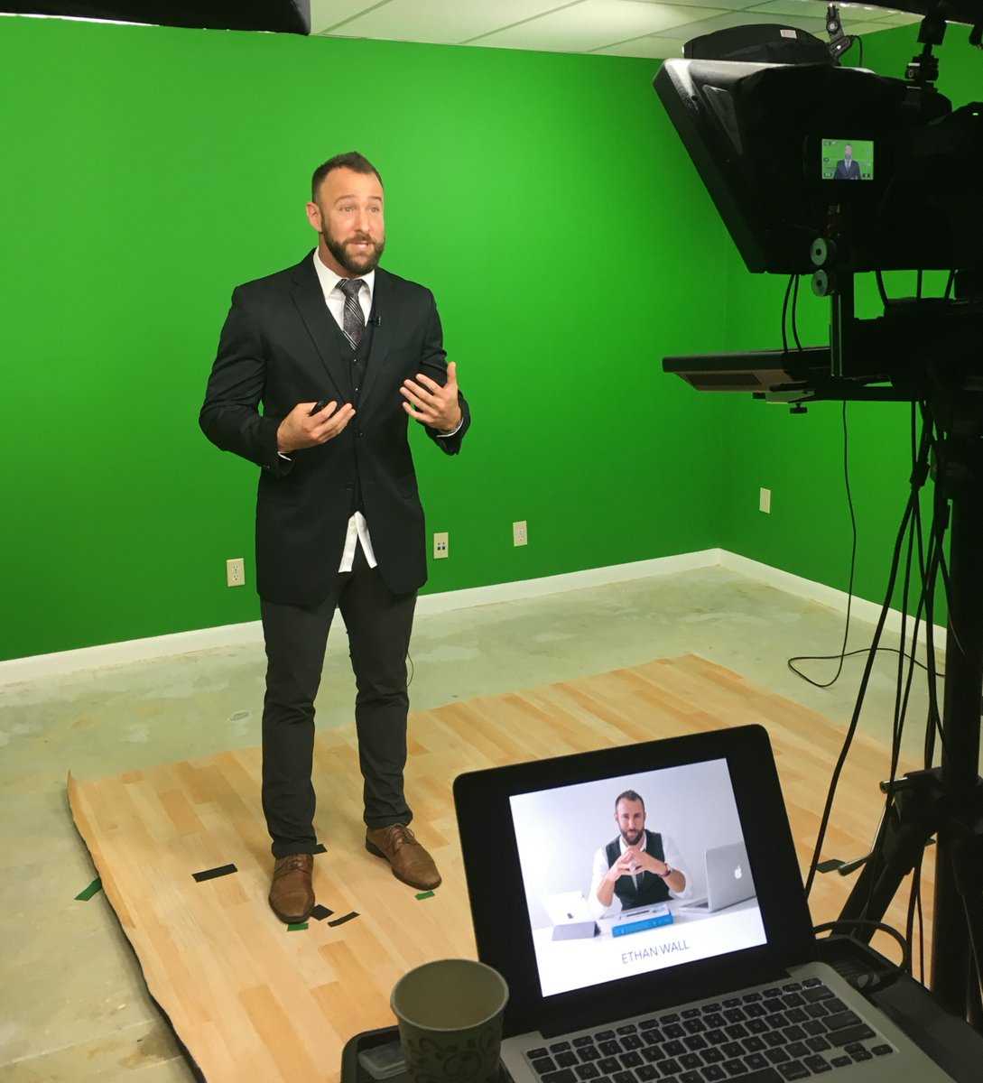 SMLawandOrder's tweet photo. Ethan's passion is teaching. Whether it's on stage, in front of the camera, or online - he loves to help fellow lawyers achieve their goals using social media.

Check out some of his latest videos on social media marketing for lawyers: https://t.co/EPWhAKKGZe https://t.co/SZrqxgMxUt