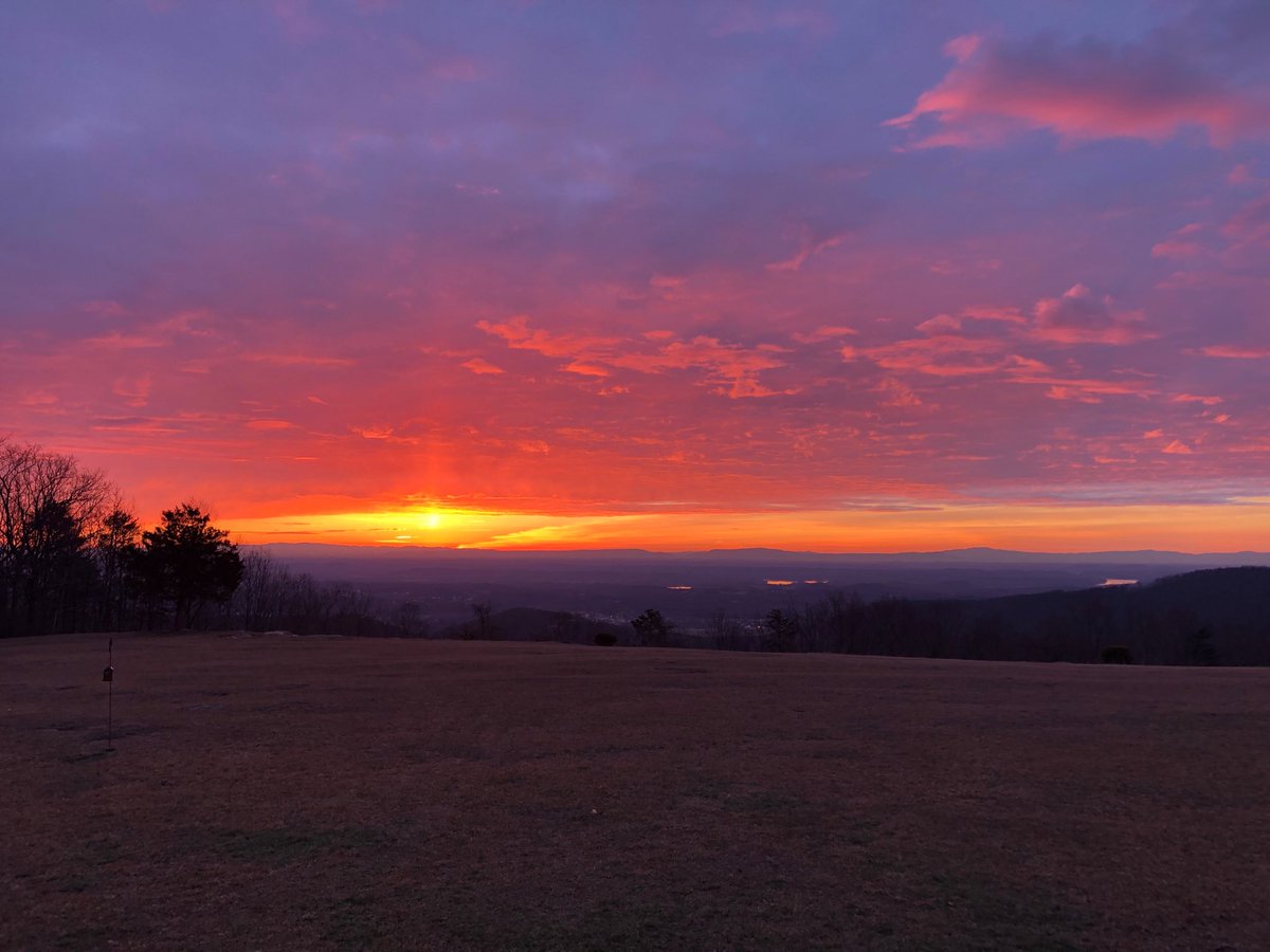 sanditrac's tweet image. Good morning February 1!