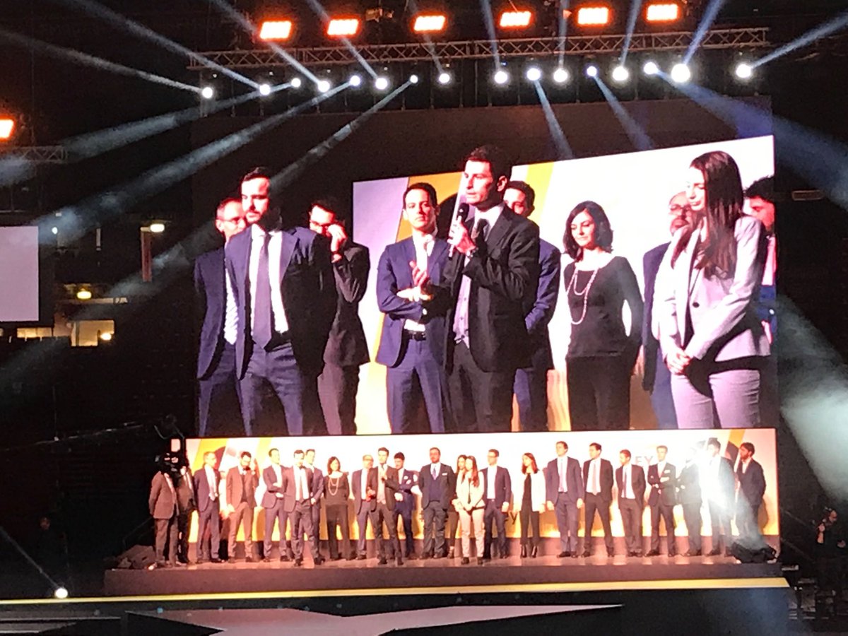 EmiPatruno's tweet photo. Siamo in buone mani. #ey is proud of you. #PeopleofEY #generations legacy https://t.co/Yv6lxaIKmm