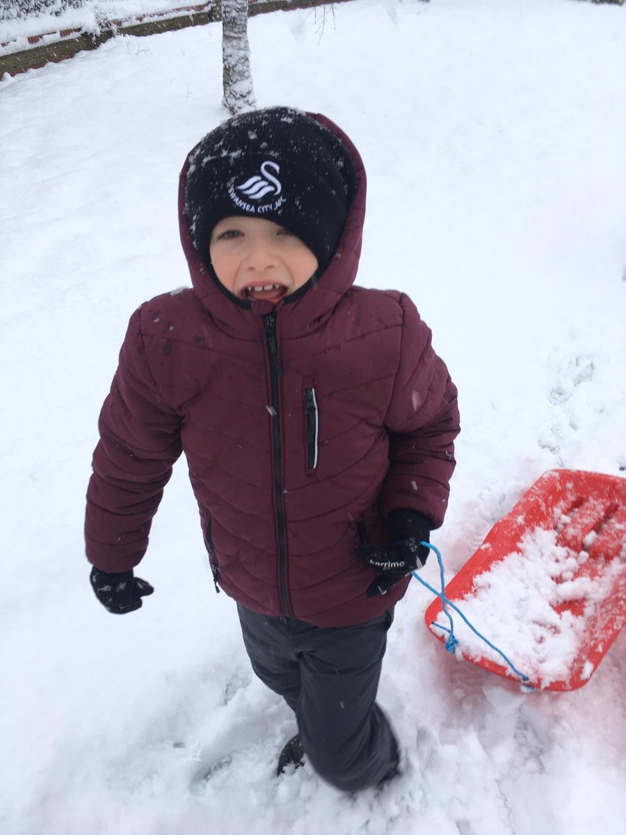 SarahTimothy23's tweet photo. @samuelwhites1 @HAJschool @HeadHanham Rhys &amp; Caleb enjoying their snow day! On their way out for some sledging fun https://t.co/fuaqD6RsMv