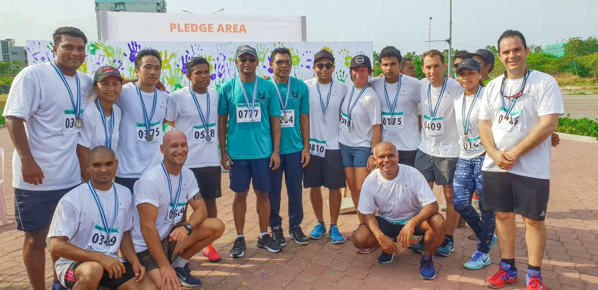 GiliLankanfushi's tweet photo. Gili Goes Running at the Zero Plastic Run in Hulhumalé. We finished the run with President of Maldives, HE Ibrahim Mohamed Solih @ibusolih and Vice President HE Faisal Naseem. @FaisalNasym #gilistory #IAmresponsible #NoPlasticRun https://t.co/W3mBnE67mx