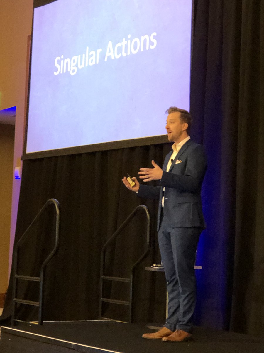 iraxprt's tweet image. @DrayeRedfern speaks to EWAS advisors about breaking down marketing into easy to to follow steps.