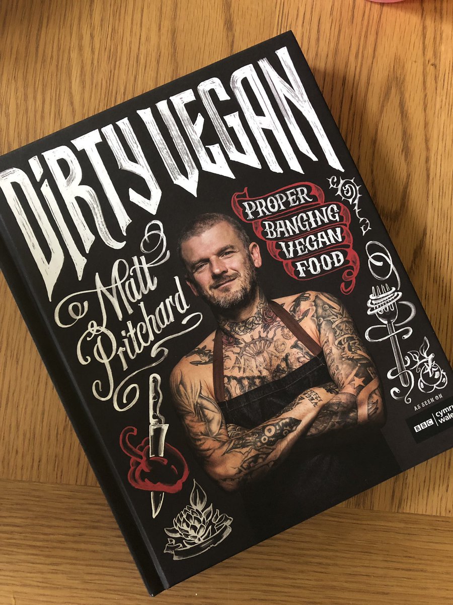 LlewAngharad's tweet photo. Thank you so much @pritchardswyd for taking your time to sign your new book for me 🖊 and also to @GriffinBooksUK for arranging it! I’m over the moon with it! It’ll take pride of place in my new kitchen👩🍳📖 #DirtyVegan #whosaidicantcook #griffinbooks #Vegandiet https://t.co/Nq91yv3DGm