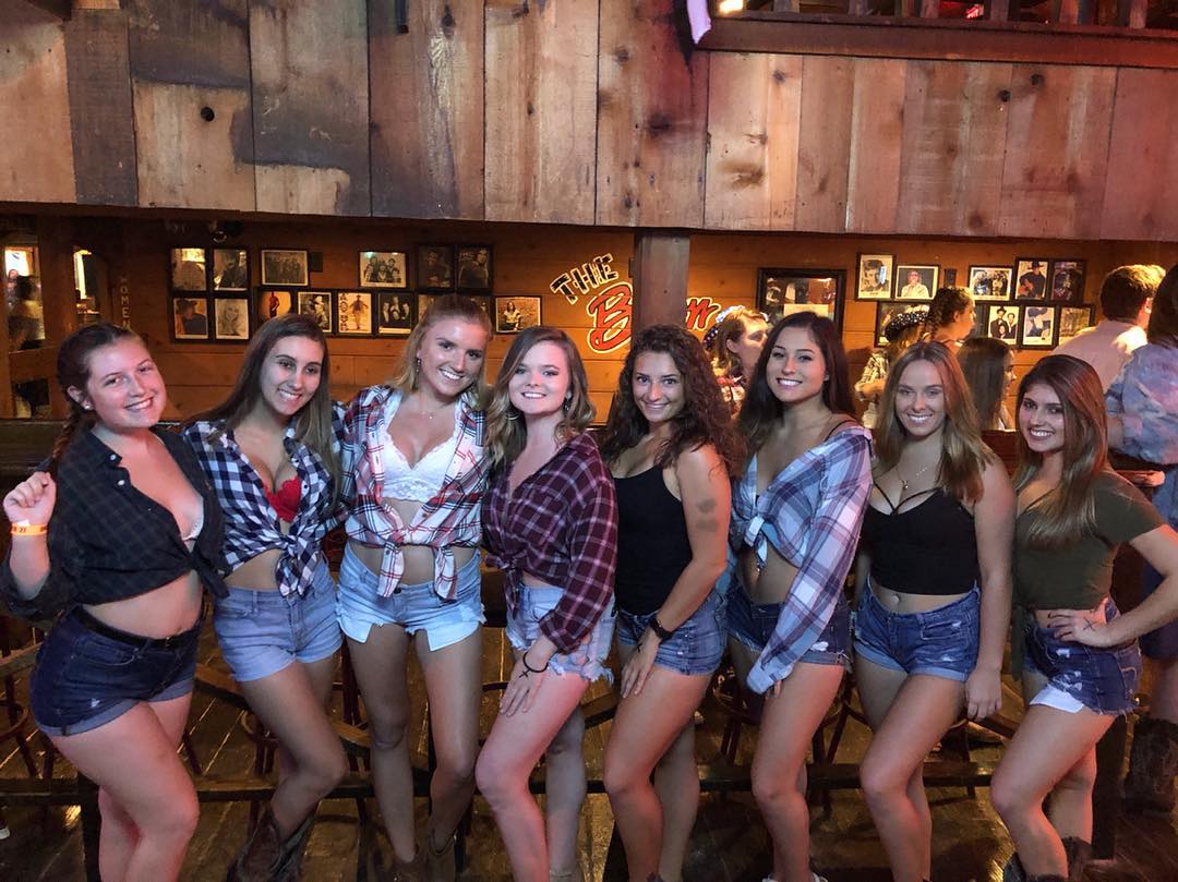 The Barn In Sanford On Twitter Looks Like Jaclyn Doherty Had A