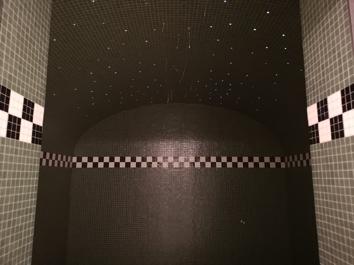 Roblowetiling's tweet image. First steam room completed using @bisazzalondon @Bisazzaofficial mosaic