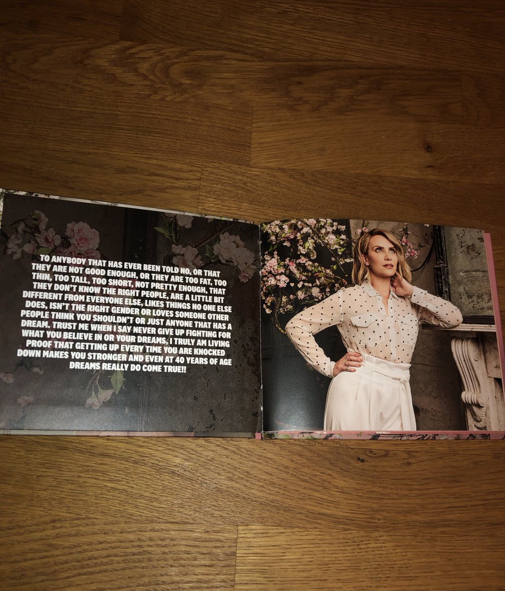 _iamkieranx's tweet photo. The day is finally here.. @_ClaireRichards been waiting for this album for so long ๐ and itโs even personalised to me ๐#MyWildestDreams #ClaireRichards #OnMyOwn #EndBeforeWeStart #ShameOnYou #TheseWings #DeepWaters #newalbum #newrelease #newmusic #newmusicalert https://t.co/dzVYuN8gNC