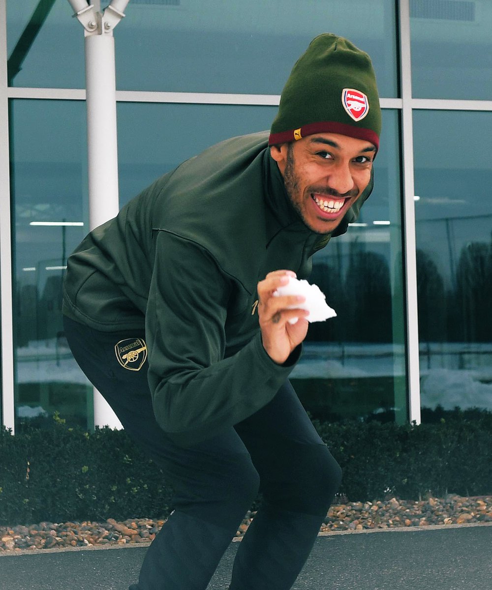 Caption this 😂

❄️ @Aubameyang7