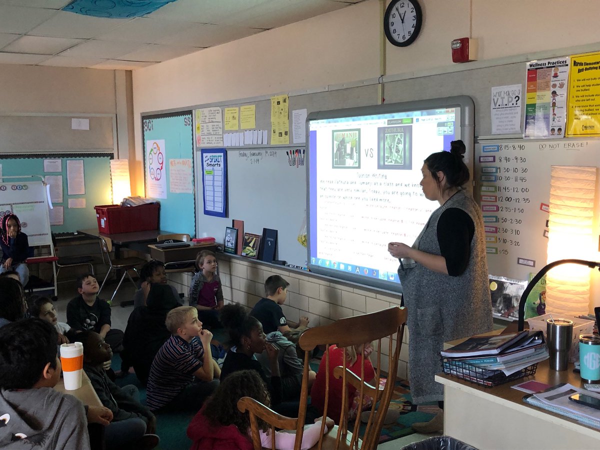 RSDlearning's tweet image. Marvin students discussing the OREO method to write an opinion for a preferred book.