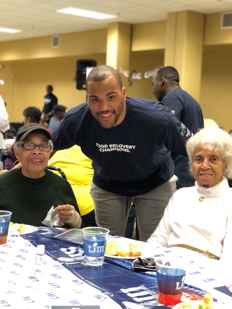 lenatic's tweet image. My clients had the most #wholesome Super Bowl event ever and I’m 😍🥰 #GoodrBowl stew feast w NFL players + seniors. @HormelFoods  @TheGoodrCo