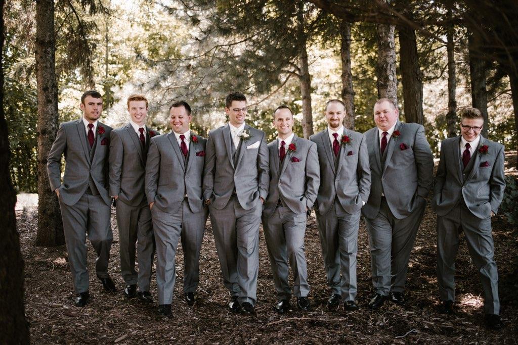 BillsToggery's tweet photo. You too could have as much fun as Baird &amp; Savanah did with their wedding! Now, through March 31st, our early bird special is available for those lucky couples who are looking to get married in 2019! https://t.co/5kwnnLaxDk