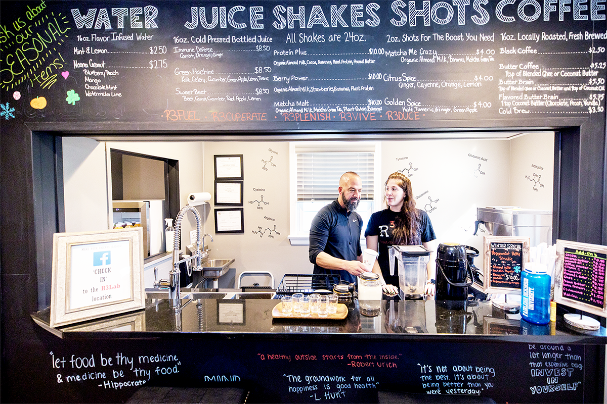 R3RecoveryLab's tweet photo. We cover all the bases when it comes to recovery. Drop by after your workout for a quick smoothie or protein shake! https://t.co/5i9du9iuMJ
