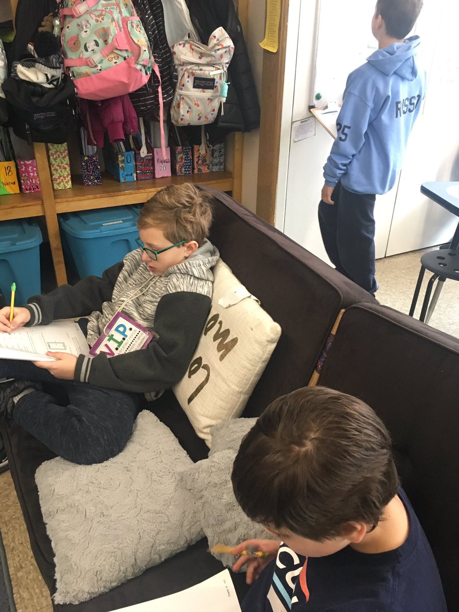 Mrs_Bozard's tweet photo. A fun way to review area and perimeter around the room! #mathwithmissdini #getupandmove #LeopardsDen #MTPSpride #engage @LincroftSchool https://t.co/1w2zRoMpLm