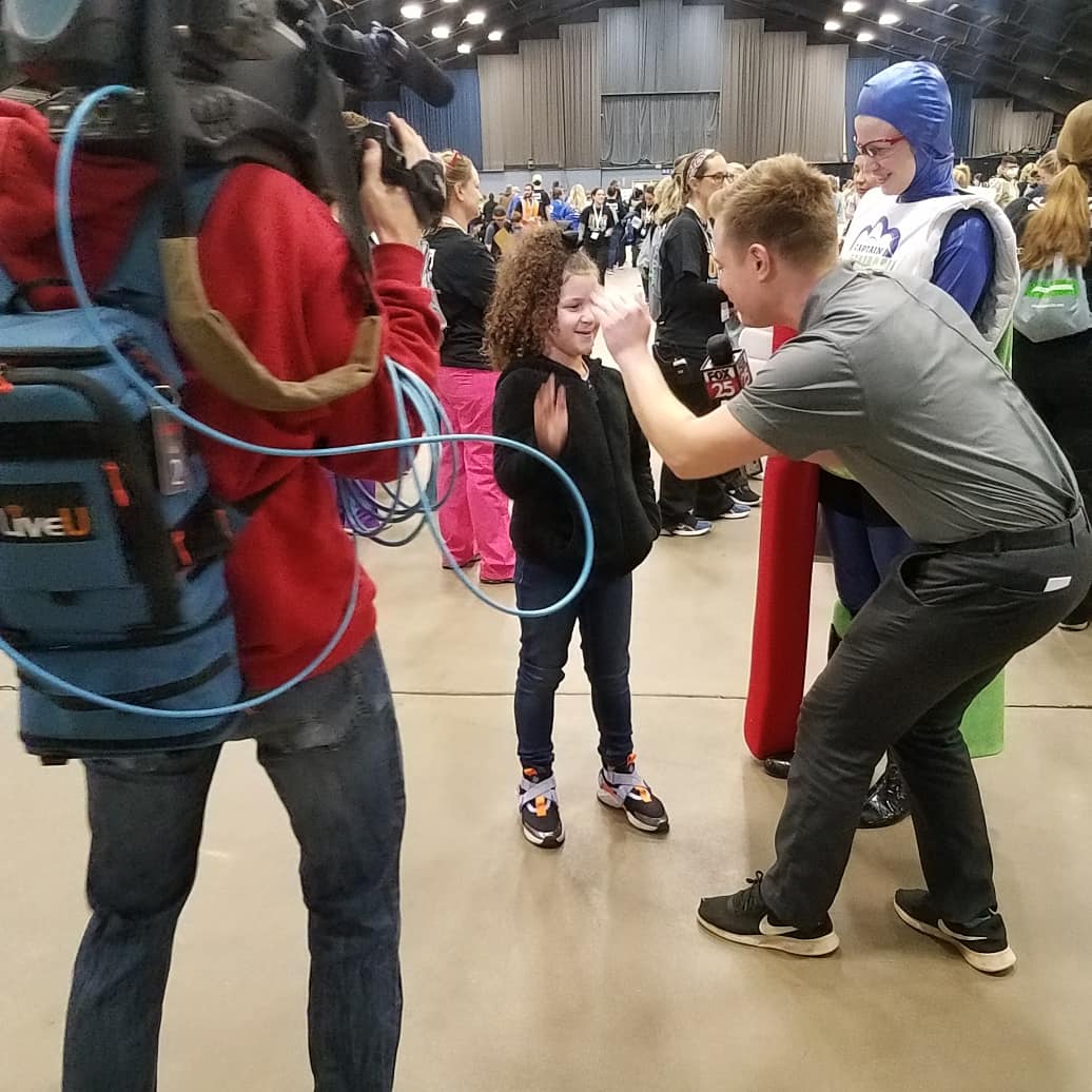 DeltaDentalOK's tweet photo. #CaptainSuperTooth live on @OKCFOX with @WayneStaffordTV #OkMOMOKC https://t.co/LU6HQK3kaB